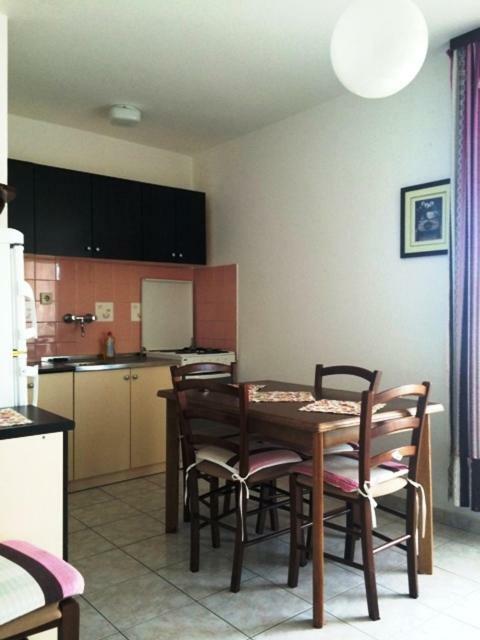Apartmán Apartman Supetarska Draga Exteriér fotografie